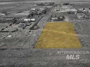 Contact Ave, Twin Falls, ID 83301