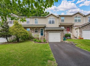 4264 David Dr, Emmaus, PA 18049