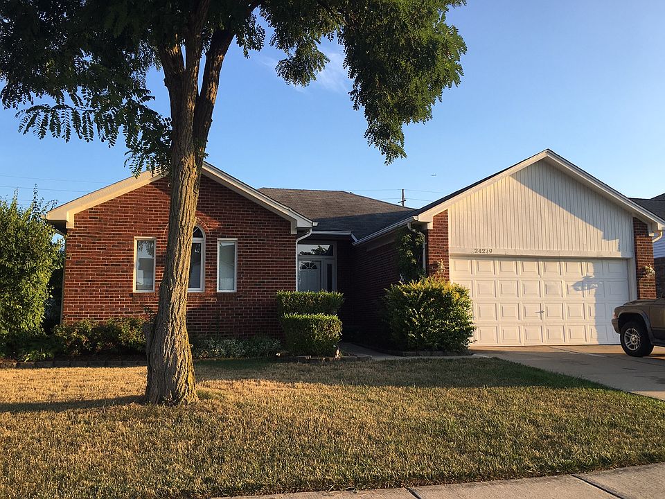 1st image of 24279 Yvonne Dr