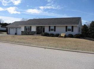 112 S 7th Ave, Saint Nazianz, WI 54232