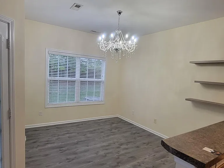 9708 Walkers Glen Dr — Photo 5