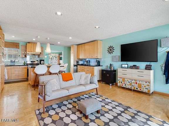 4th image of 3628 N Catherine Dr