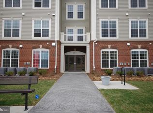 3911 Doc Berlin Dr UNIT 33, Silver Spring, MD 20906