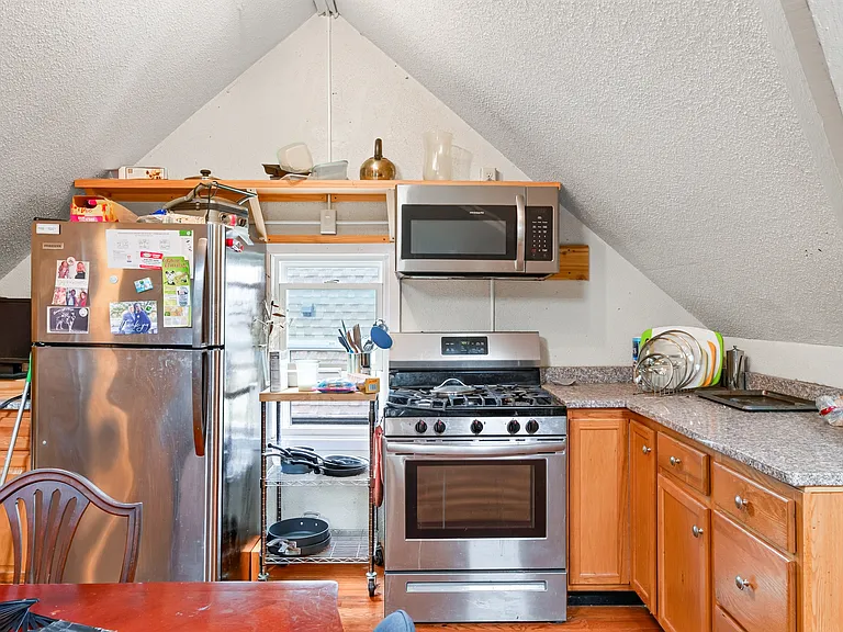 2404 Lyndale Ave S #3 — Photo 4