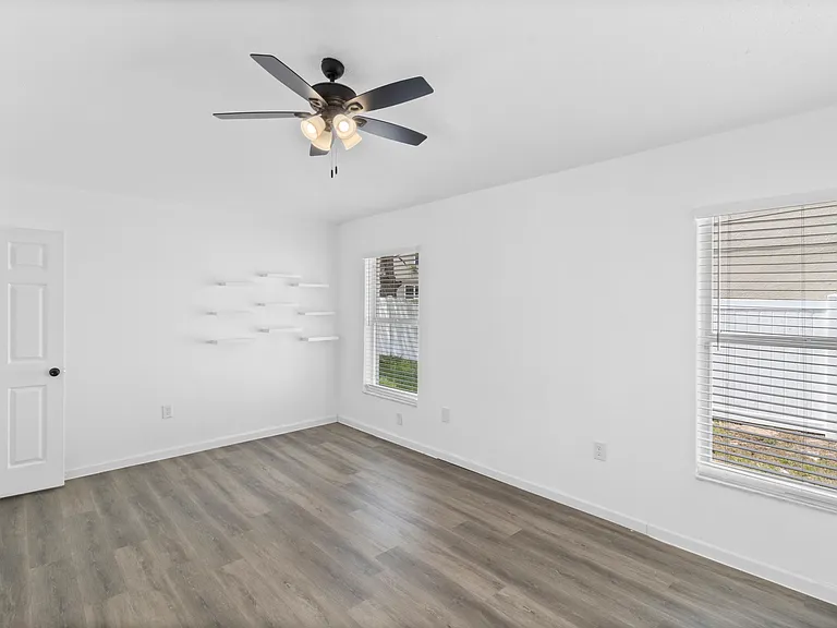 1601 Perdido Ct — Photo 8