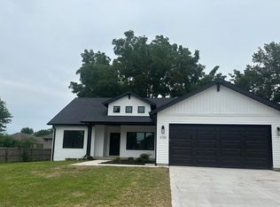 3159 W Silverleaf St, Springfield, MO 65807