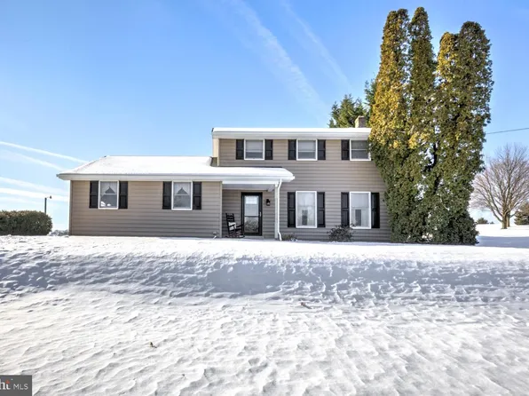 1012 Rabbit Hill Rd, Lititz, PA 17543
