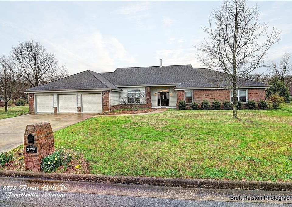 1st image of 8779 W Forest Hills Dr