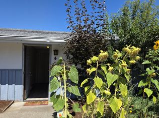 17820 Smokey Point Blvd #4, Arlington, WA 98223