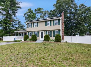 16 Grant Rd, Lawrence, MA 01843