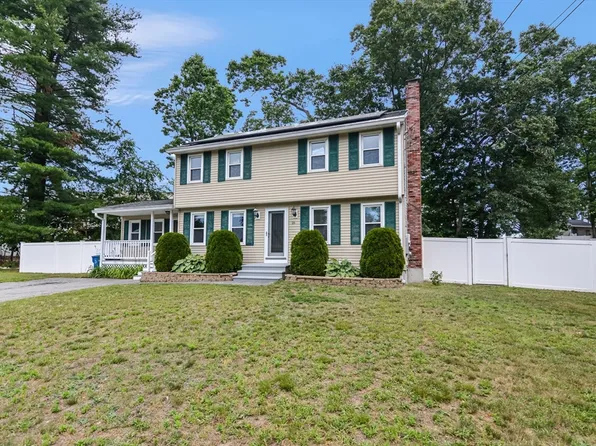 16 Grant Rd, Lawrence, MA 01843