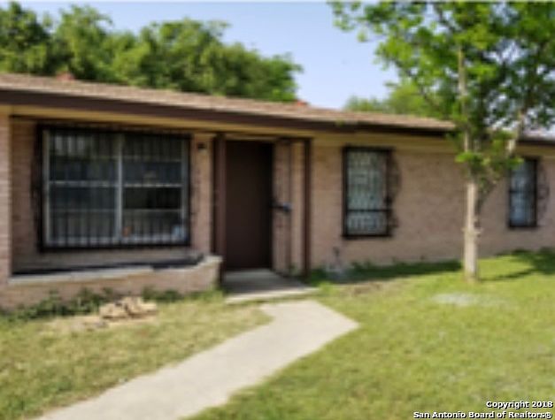 1st image of 307 Solar Dr