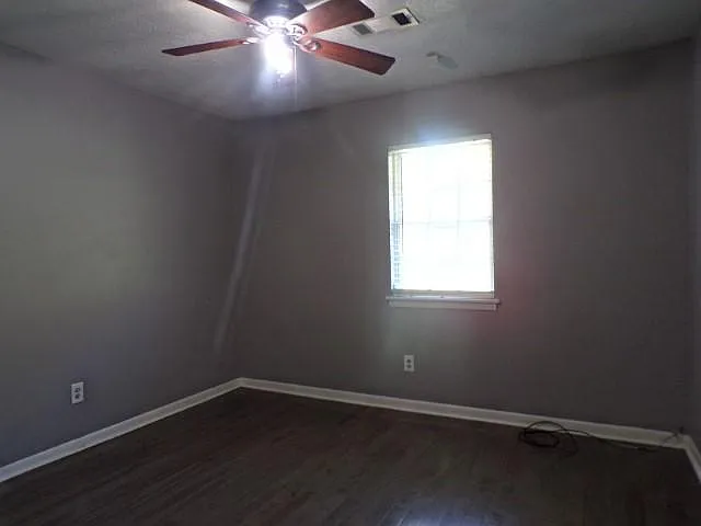 167 Lakeview Dr — Photo 11