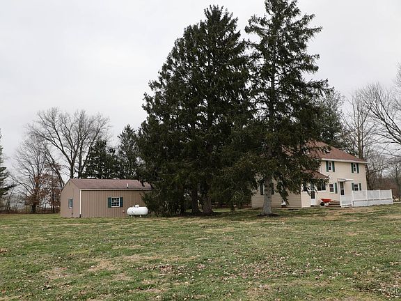 3rd image of 1224 Doak Rd