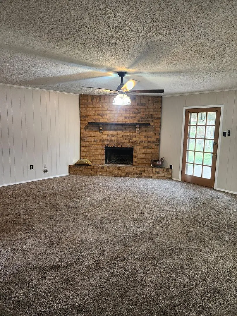 12419 Sparrow Court — Photo 3