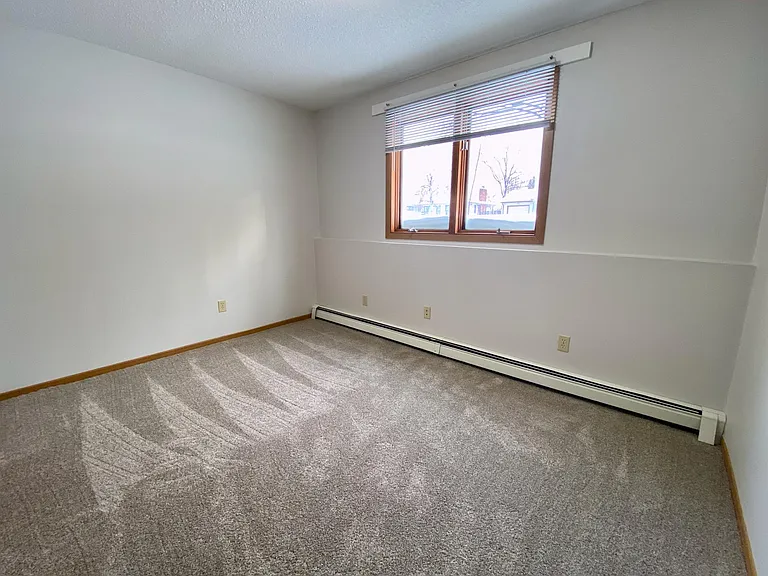 525 Oxford St #1 — Photo 5