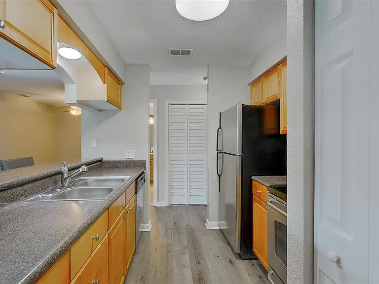 12293 Sailwinds Dr #203 — Photo 17