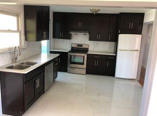 8 Tredwell Ave, Syosset, NY 11791