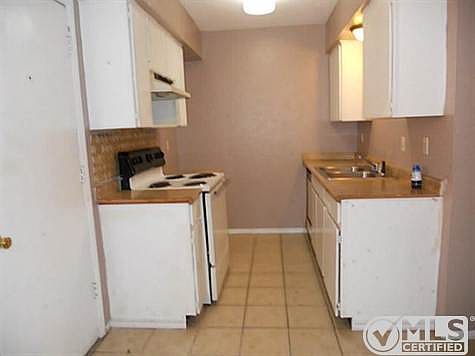 4th image of 2708 Patricia Ln