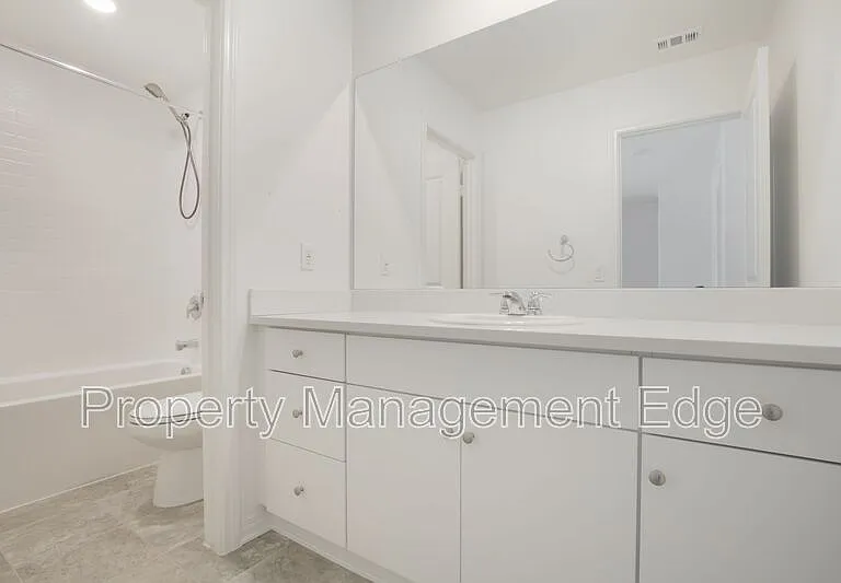 36644 Desert Tortoise Rd — Photo 8