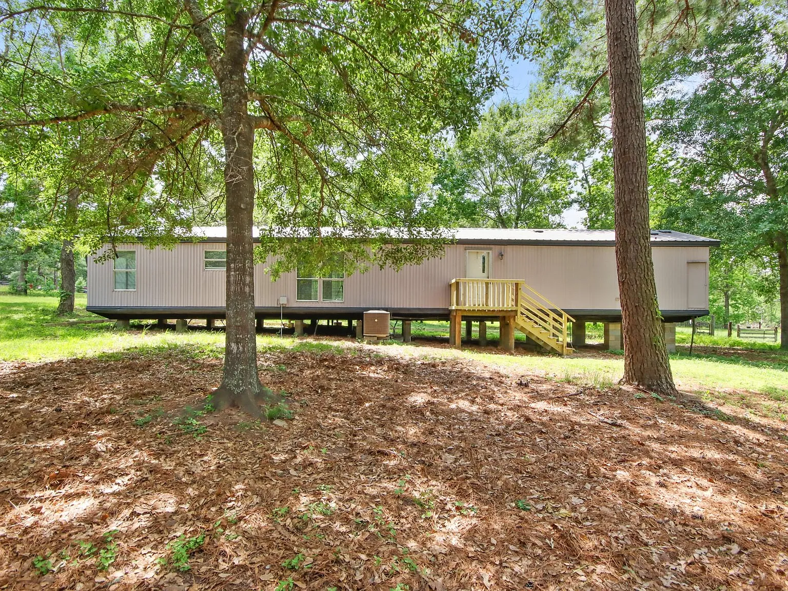 2 bed, 2.0 bath, 1088 sqft, $1,650 — Photo 4