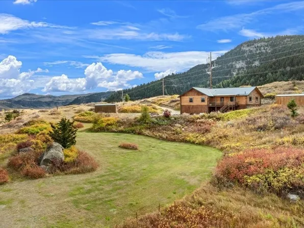 112 Pishkun Rd, Fishtail, MT 59028