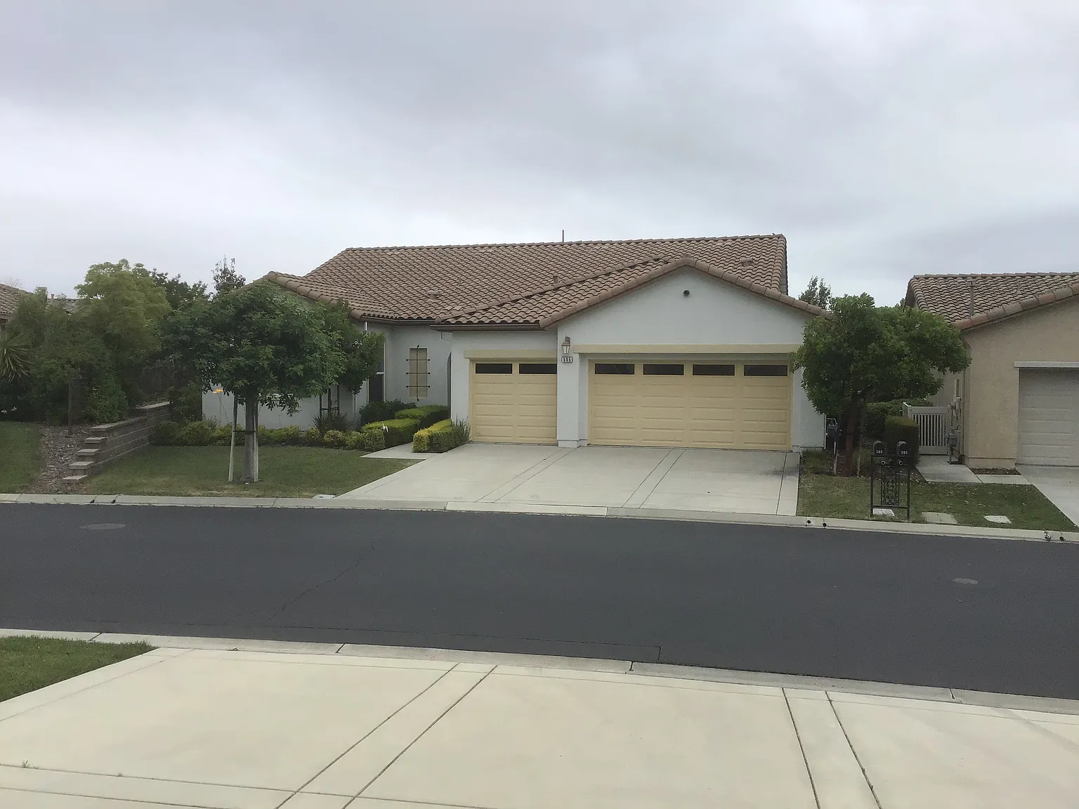 505 Rutland Dr photo 1