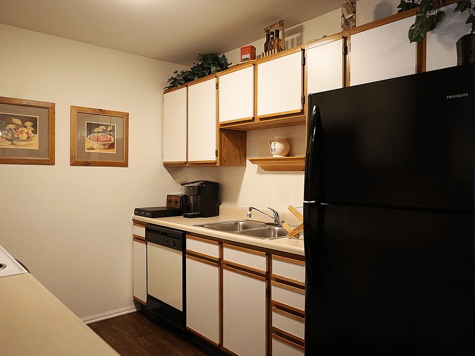 Double-Galley Kitchen Layouts