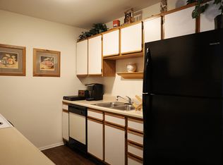 Westpark Apartments and Townhomes, Saint Louis, MO 63146