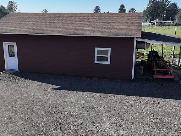 4th image of 15717 Goshen Ln