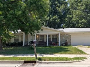 1805 Thoele Rd, Saint Peters, MO 63376