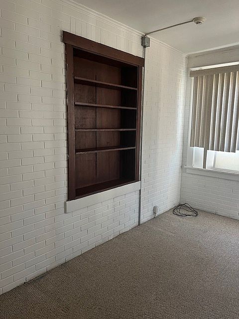 1st image of 104 Liberty St S #4
