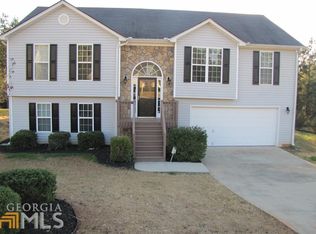 1440 Princeton Dr, Statham, GA 30666