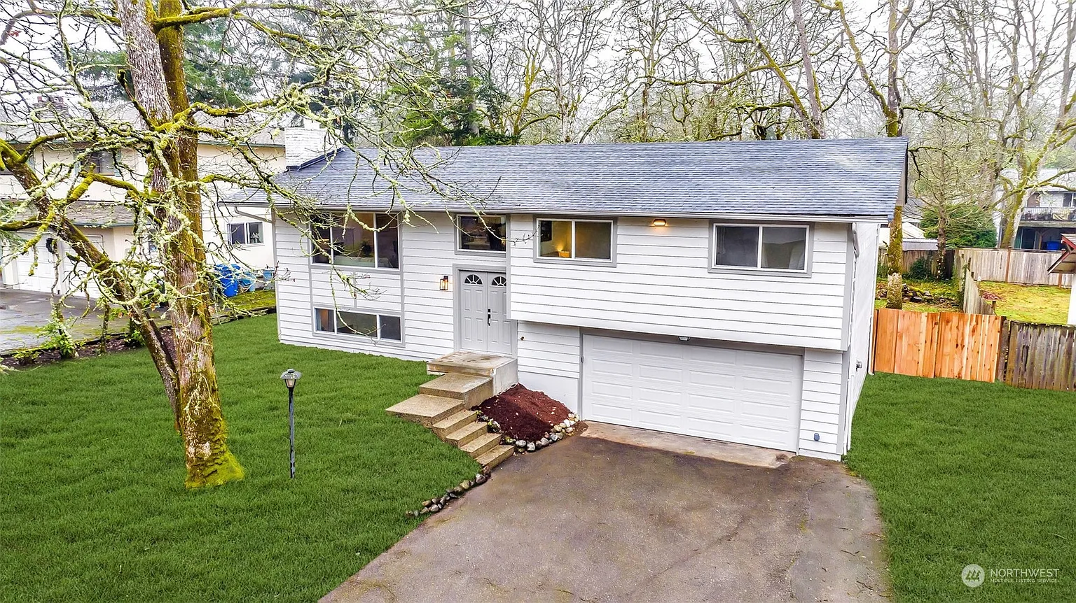 8408 Woodlawn Avenue SW photo 1