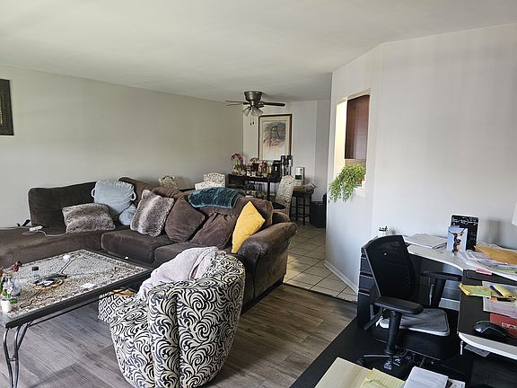3rd image of 4151 Williamsburg Ct APT 301