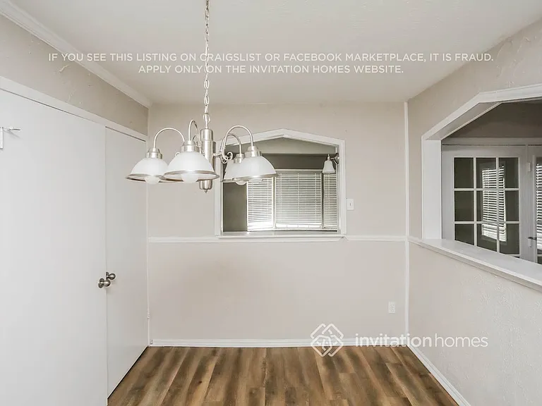 1613 Willowbrook St — Photo 6