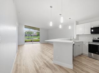 11634 ORANGE BLOSSOM Lane #9b, Boca Raton, FL 33428