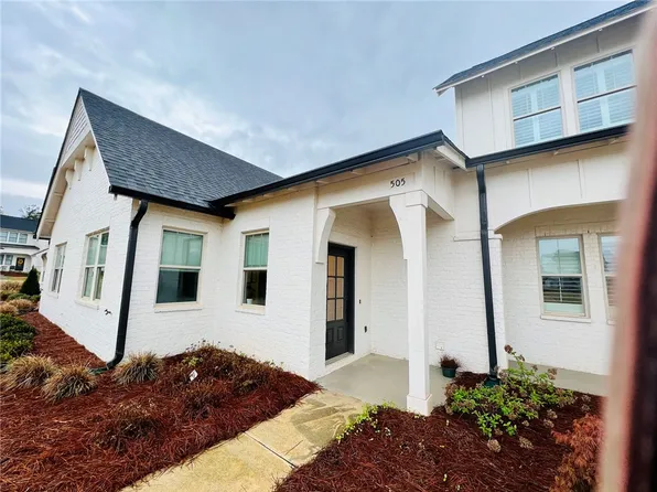 505 Grey Oak Cir, Auburn, AL 36830
