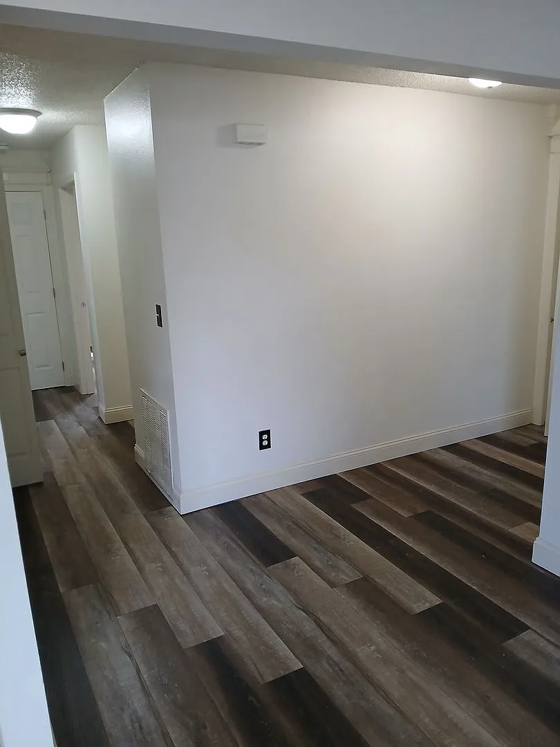 2409 Texas Avenue — Photo 4