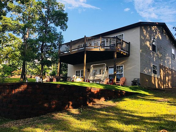 5th image of 6709 Robin Ln