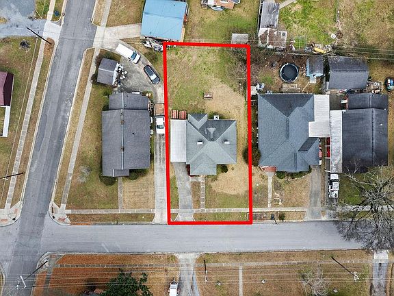 3rd image of 14 Green St NE