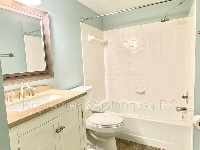 17405 Pipers Way — Photo 22
