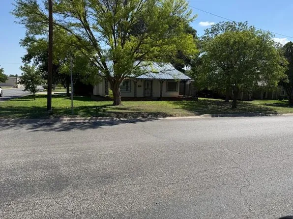 722 W Avenue C, Muleshoe, TX 79347