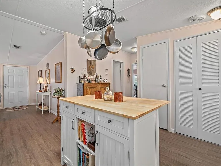 1000 Kings Hwy #133 — Photo 23