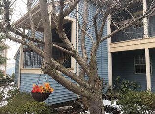 122F Concordia Cir #1, Monroe, NJ 08831