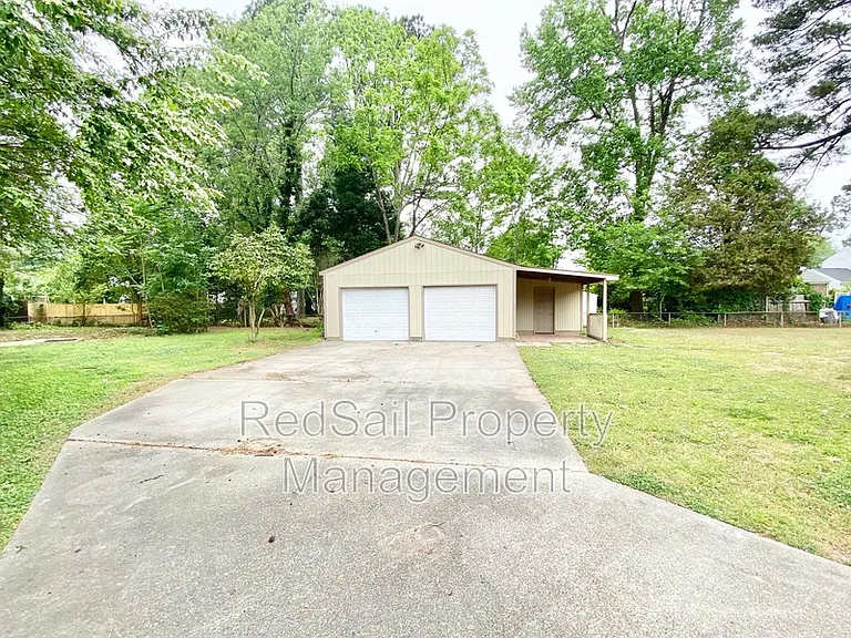 119 Cindy Cir — Photo 18