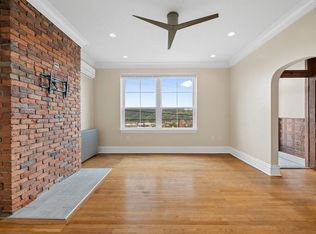 1350 Goettman St, Pittsburgh, PA 15212