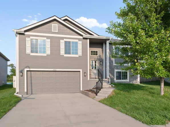 7401 N 144th Ave, Bennington, NE 68007