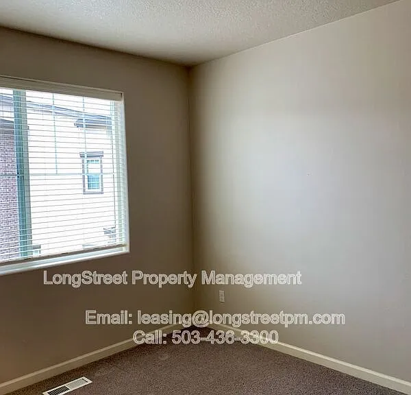 11457 SW Mont Blanc St — Photo 20