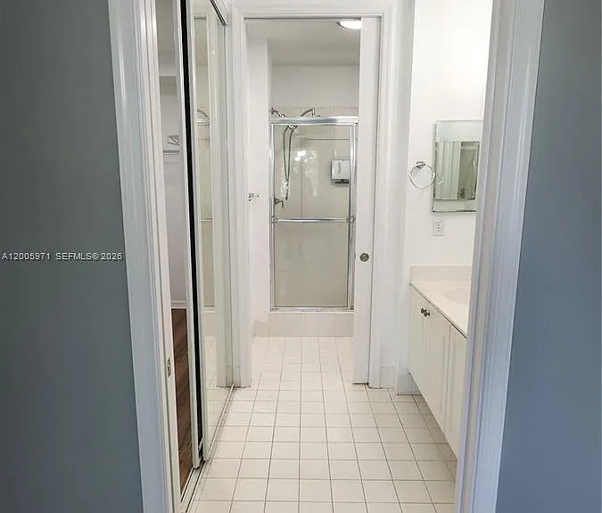 3600 Oaks Clubhouse Dr #206 — Photo 43